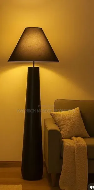 Modern Cone Bbase Floor Lamp