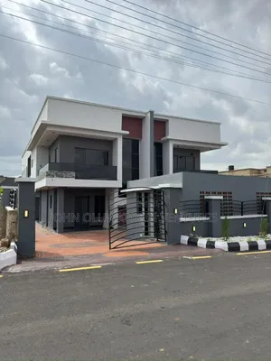 4bdrm Duplex in Kolapo Ishola Gra, Akobo for rent