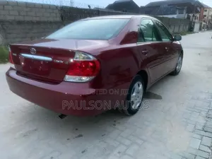 Toyota Camry 2006 Red