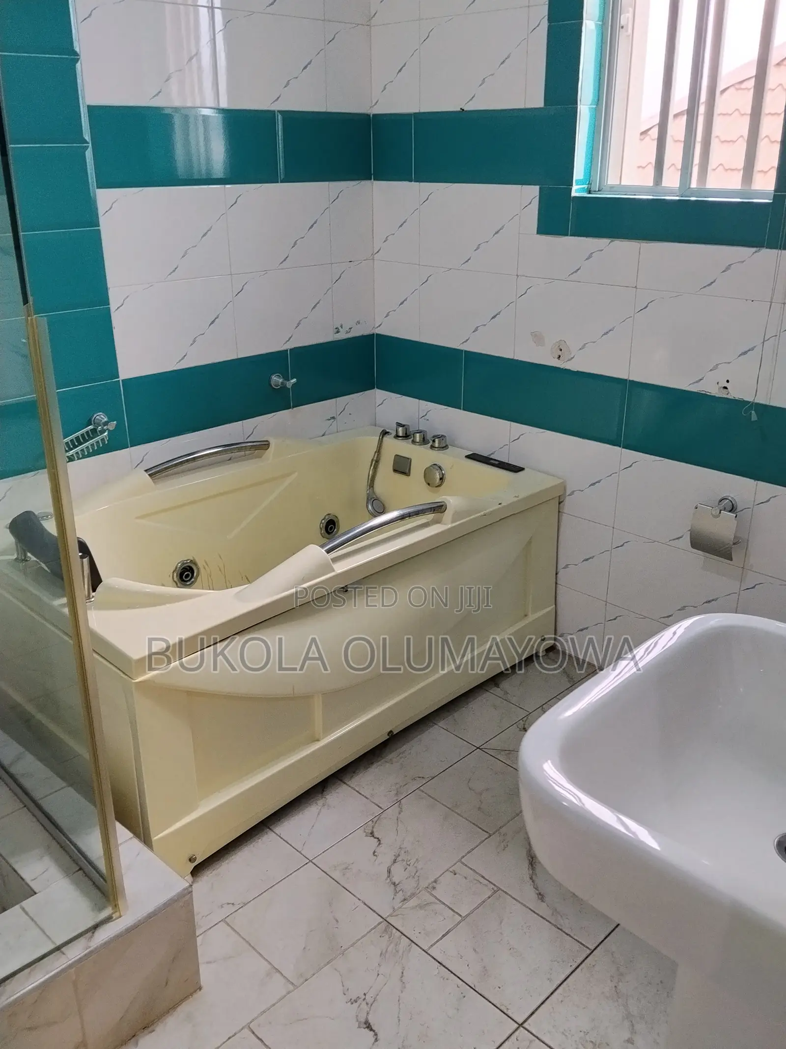 4 Bedroom Detached Duplex Apartment