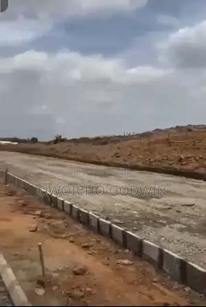 Secure a 300sqm Residential Plot in Apo Wumba Ext, Saraji District.