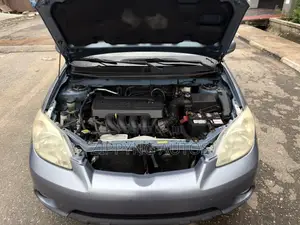 Toyota Matrix XR Hatchback AWD (1.8L 4cyl 4A) 2006 Blue
