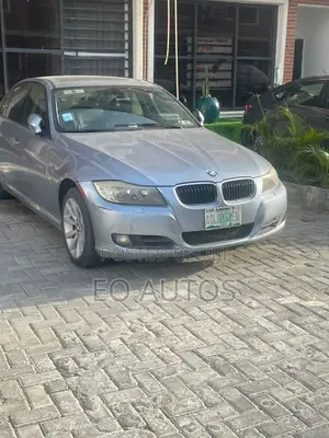 BMW 328i 2011 Silver