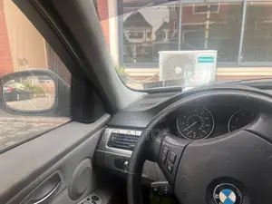 BMW 328i 2011 Silver