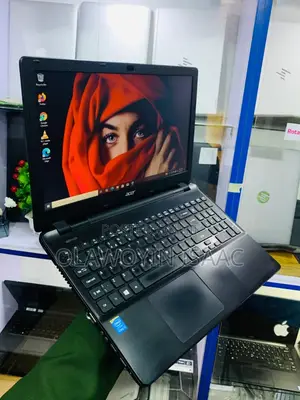 Laptop Acer Aspire E5-571 4GB Intel Core i3 SSD 500GB