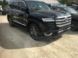 Toyota Land Cruiser 2011 Black
