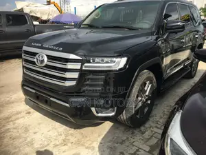 Toyota Land Cruiser 2011 Black
