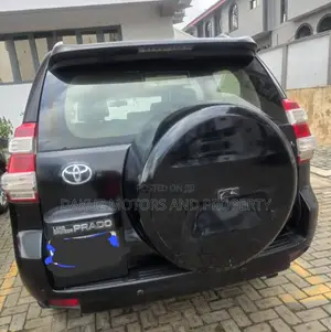 Toyota Land Cruiser Prado 2013 Black