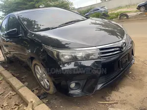 Toyota Corolla 2014 Black