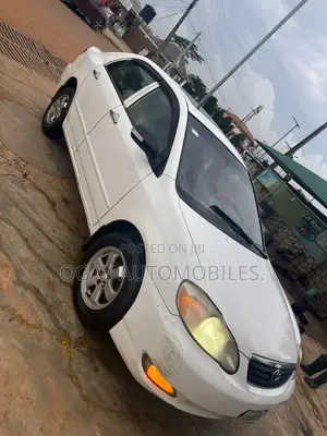 Toyota Corolla 2006 White
