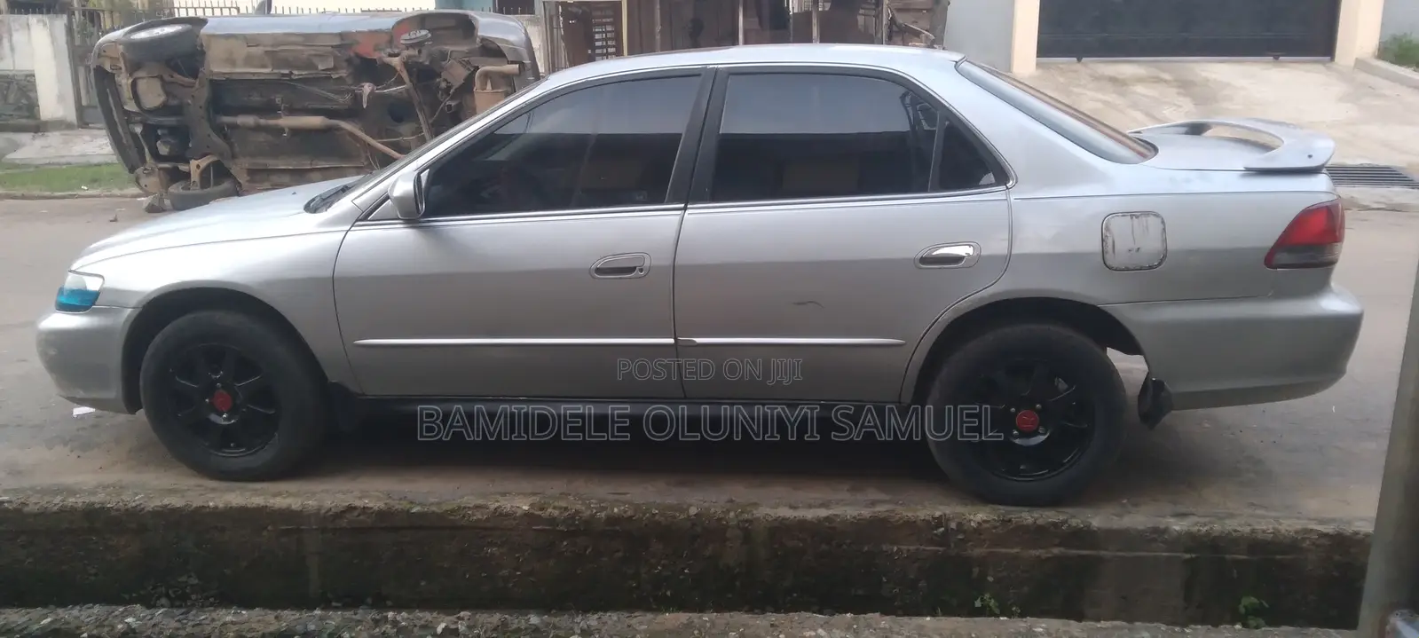 Honda Accord 2000 Silver