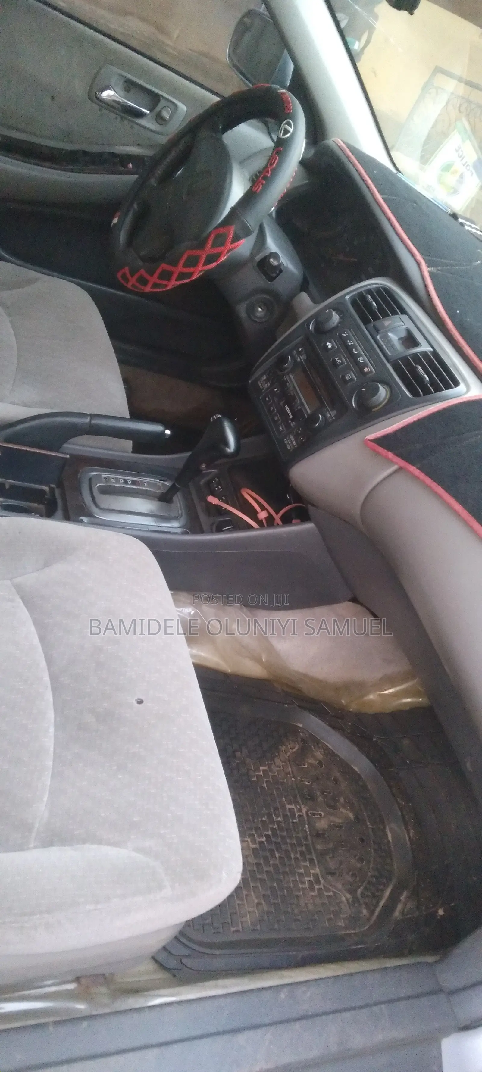 Honda Accord 2000 Silver