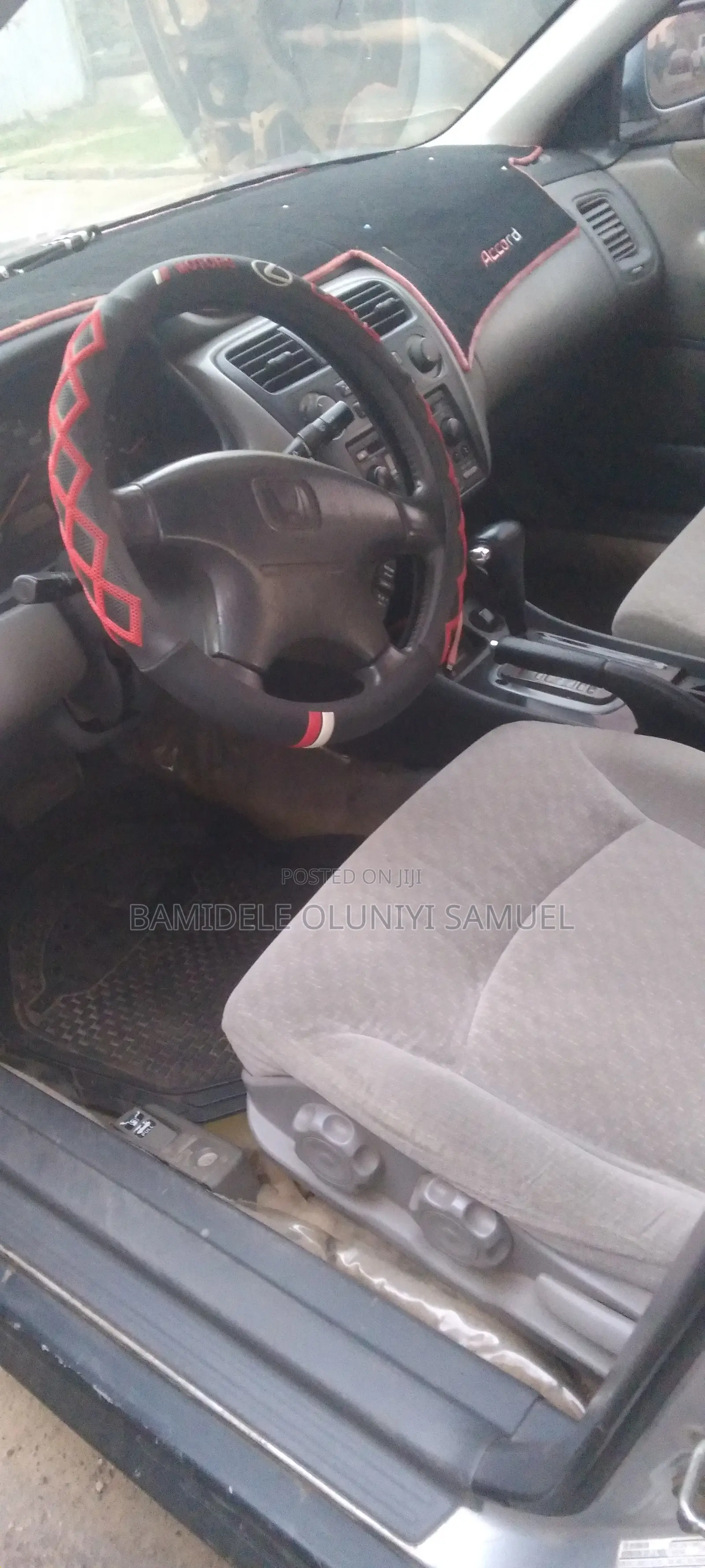 Honda Accord 2000 Silver