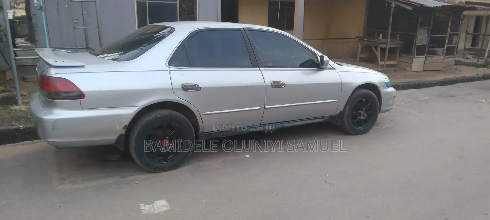 Honda Accord 2000 Silver