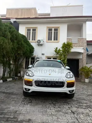 Porsche Cayenne S 4dr SUV AWD (3.6L 6cyl Turbo 8A) 2015 White