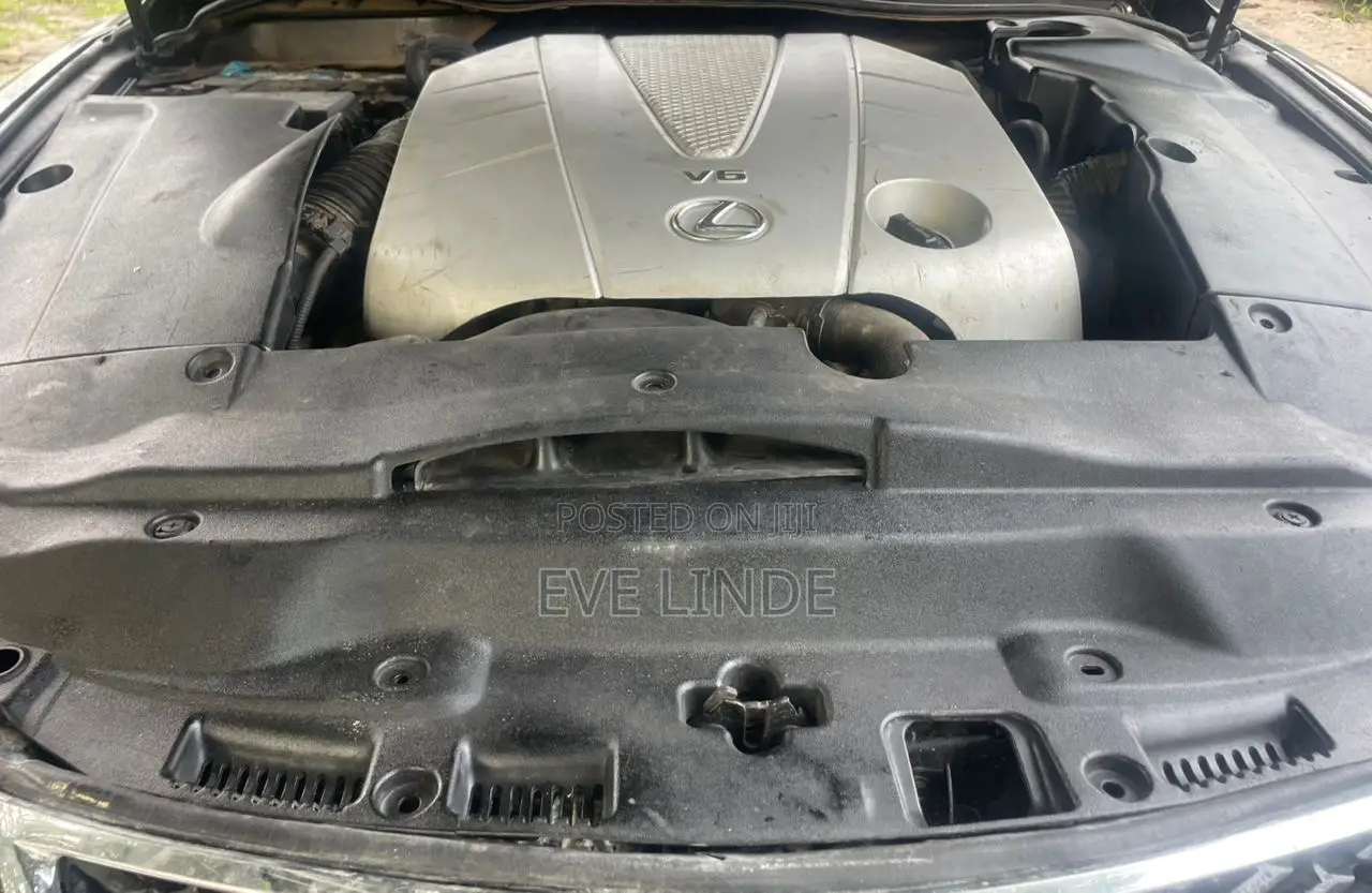 Lexus IS 2009