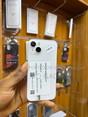 Apple iPhone 13 128 GB White