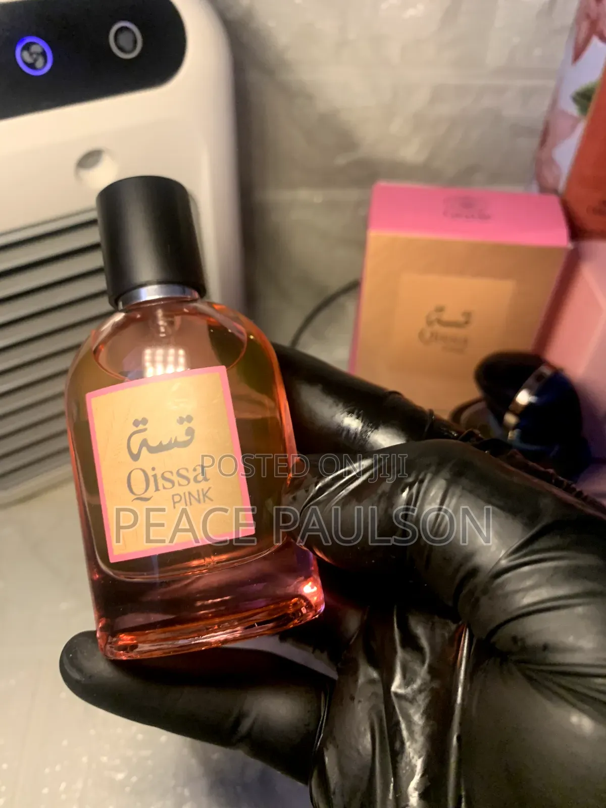 Qissa Pink