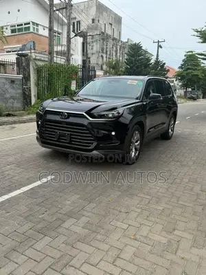 Toyota Highlander Limited AWD 2024 Black