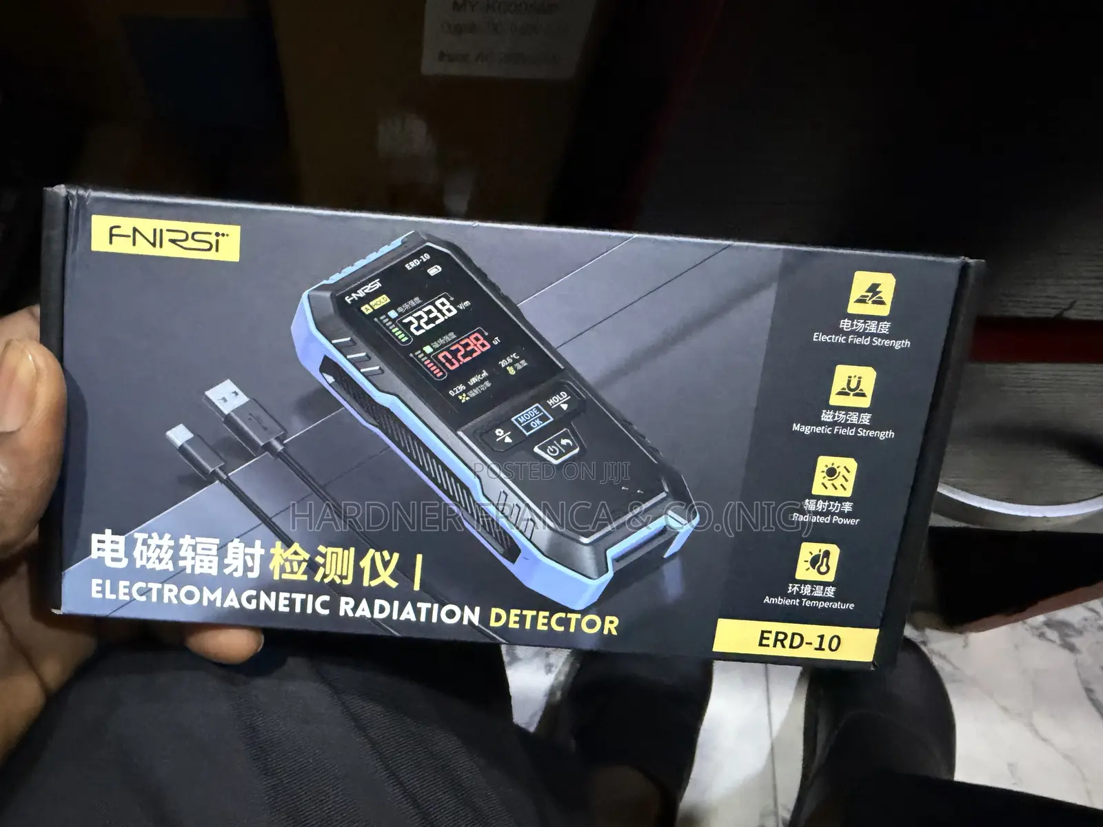 Electromagnetic Radiation Detector