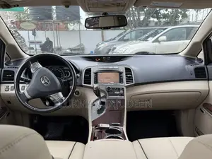 Toyota Venza V6 2009 Brown