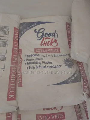 Screeding Cement