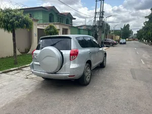 Toyota RAV4 2008 Silver