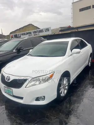 Toyota Camry 2008 White