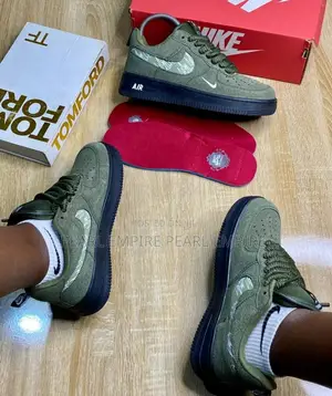 Nike Fashion Sneaker
