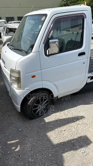 Suzuki Every 2008