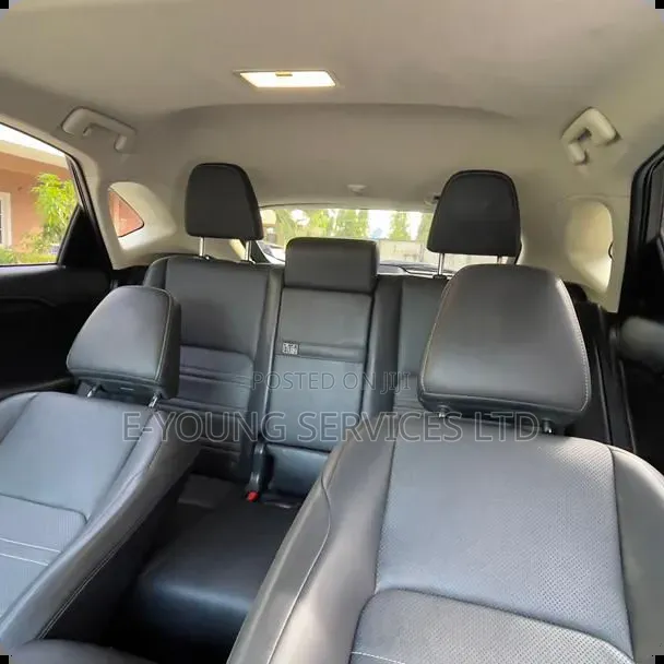 Lexus NX 2017 Gray