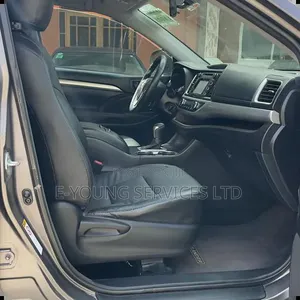 Toyota Highlander 2014 Gray