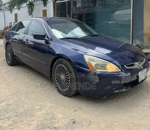 Honda Accord 2005 Blue