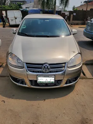 Volkswagen Jetta 2008 Gold