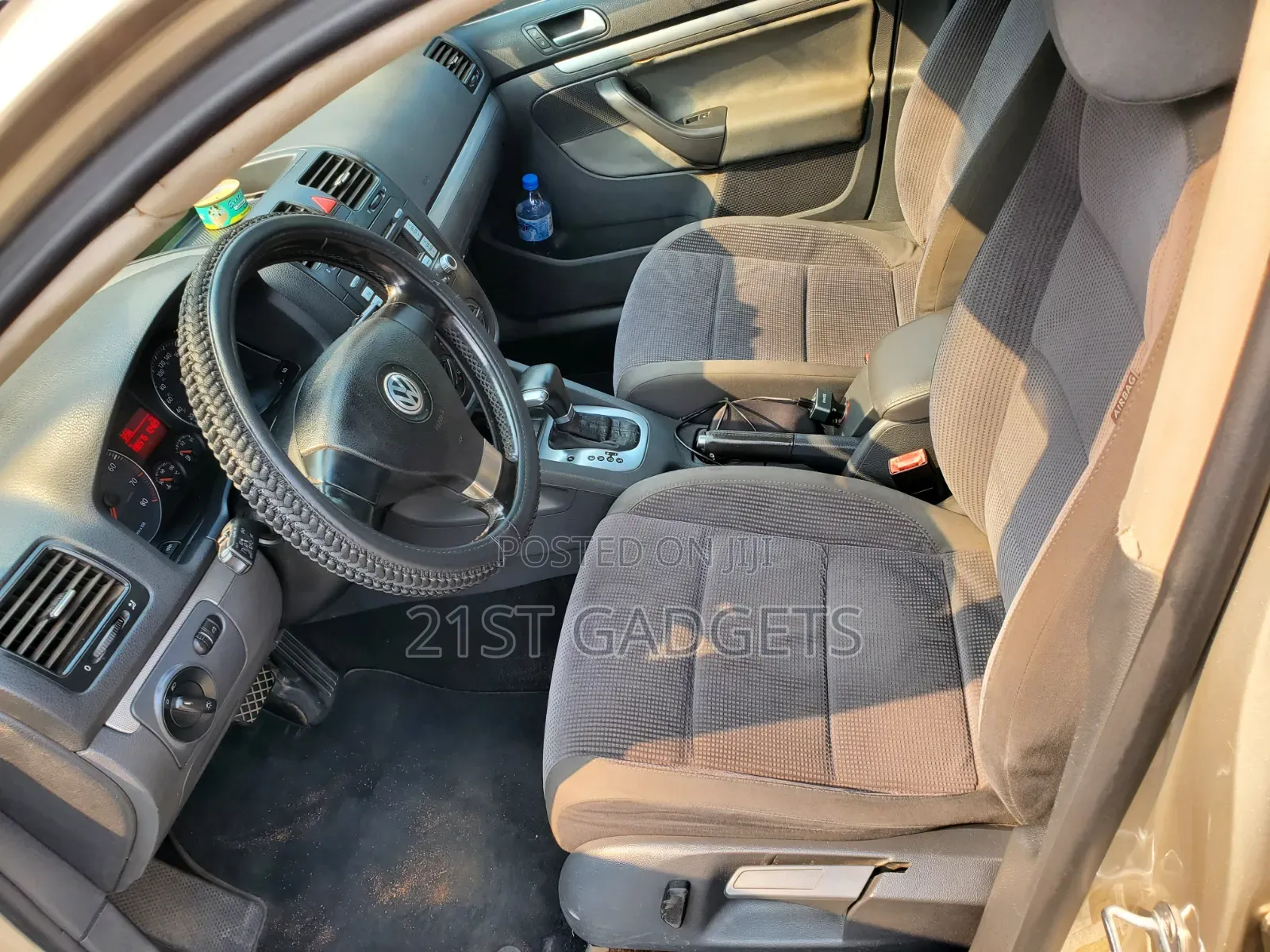 Volkswagen Jetta 2008 Gold