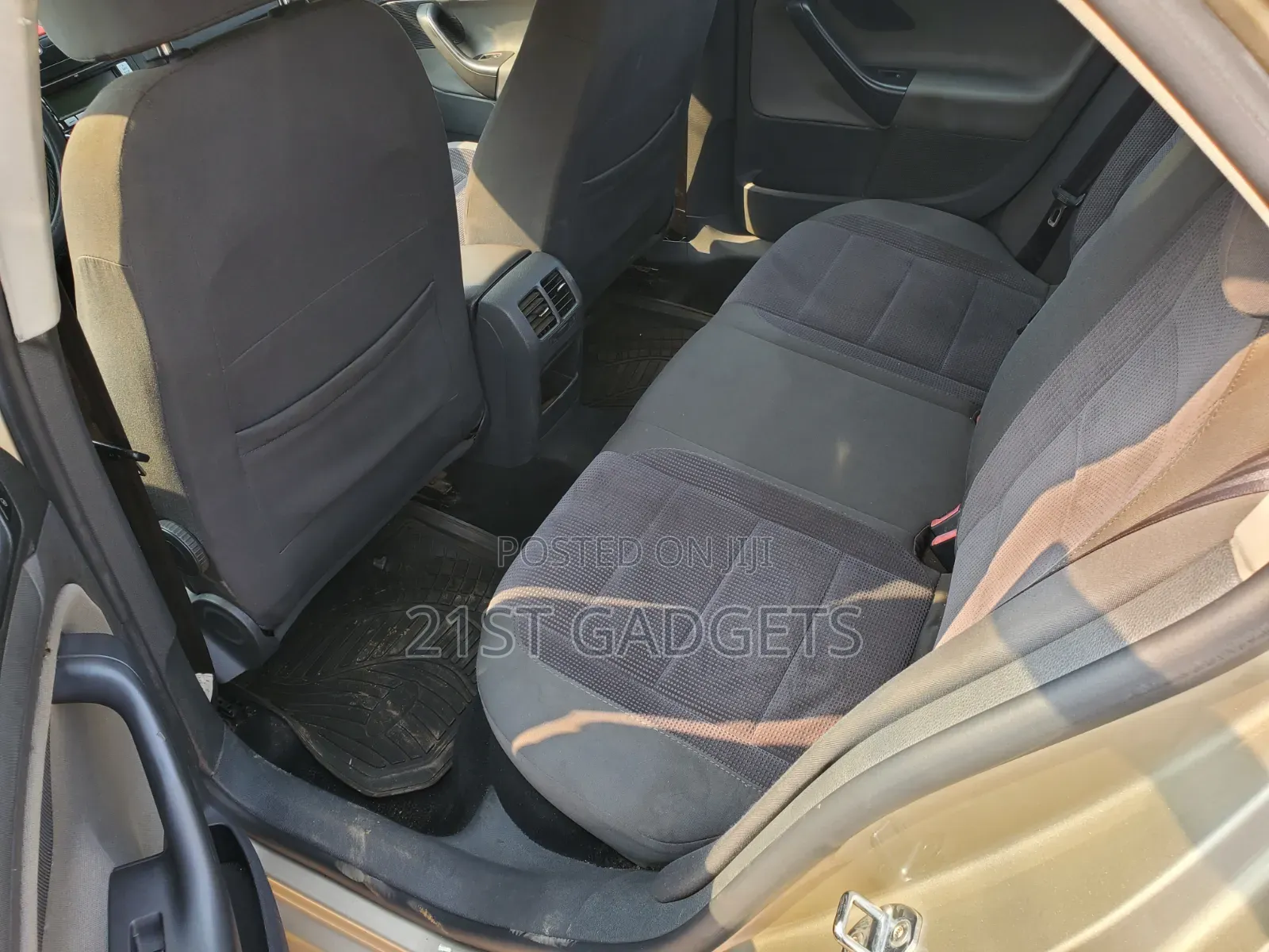 Volkswagen Jetta 2008 Gold