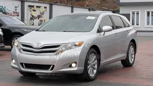 Toyota Venza AWD 2012 Silver