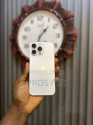 Apple iPhone 15 Pro Max 256 GB White
