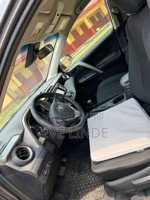 Toyota RAV4 2017 Gray