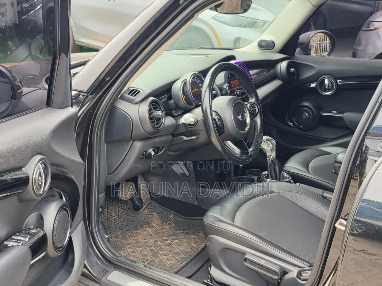 Mini Cooper 2015 Black