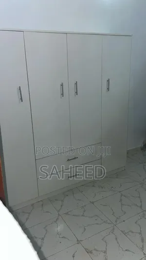 Quality 5by6 Wardrop 4door and 2 Drawers