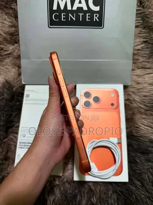 New Apple iPhone 17 Pro Max 256 GB Orange
