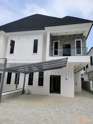 4bdrm Duplex in Dpkay Estate, Lekki Phase 2 for rent