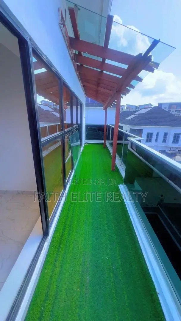 5bdrm Duplex in Ikate for rent