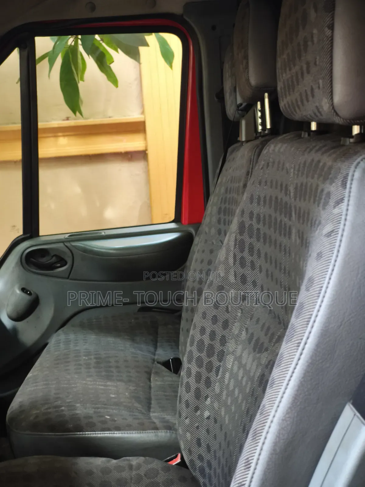 Ford E350 2009 Red