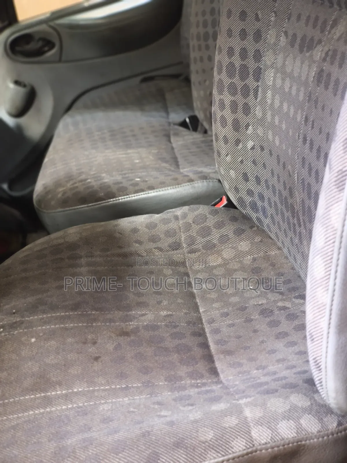 Ford E350 2009 Red