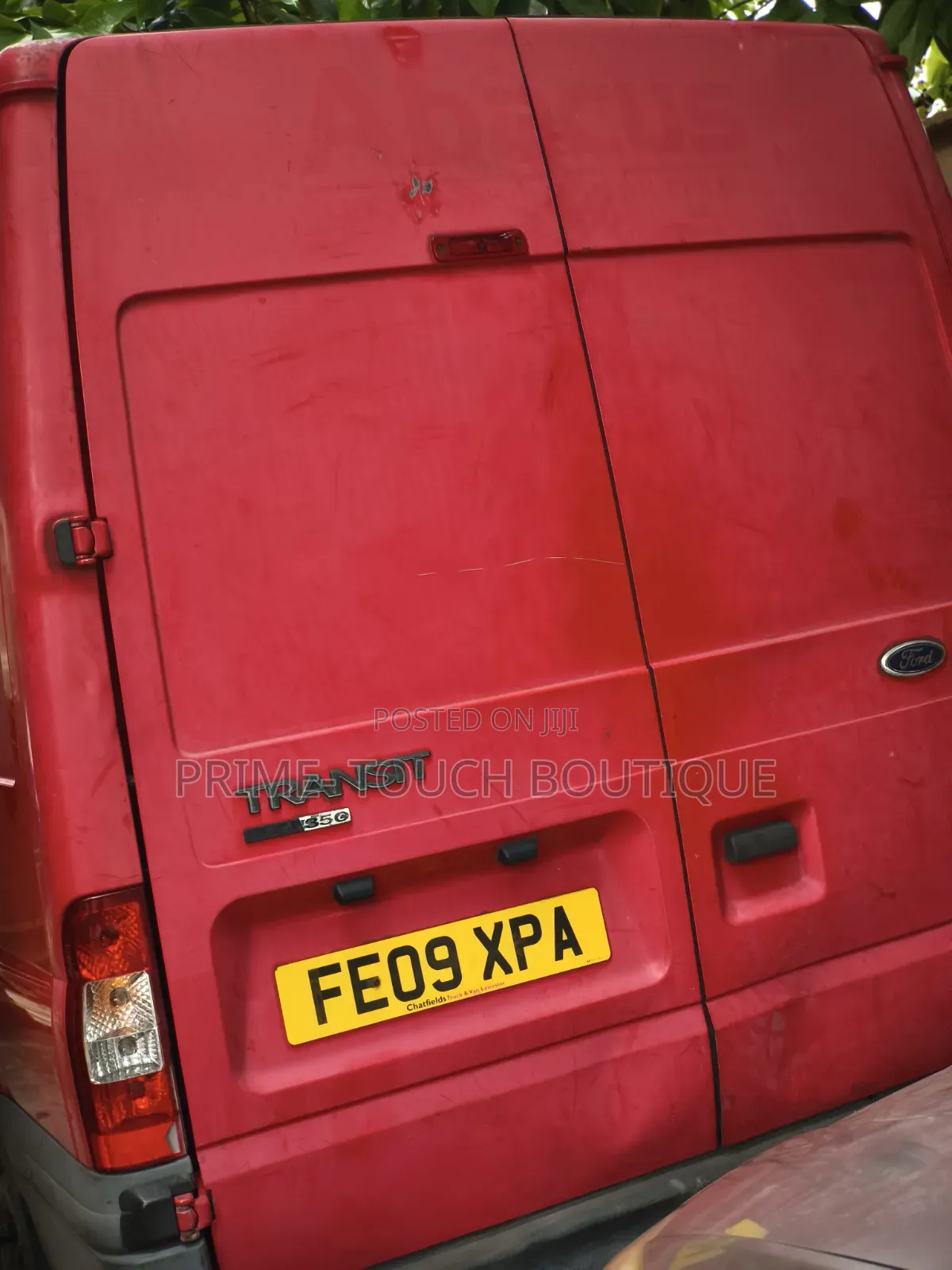 Ford E350 2009 Red