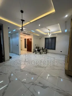 4bdrm Duplex in Ibadan for rent