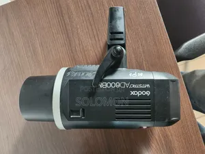 2 Godox Ad600bm