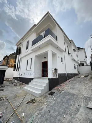 6bdrm Duplex in Berger for sale